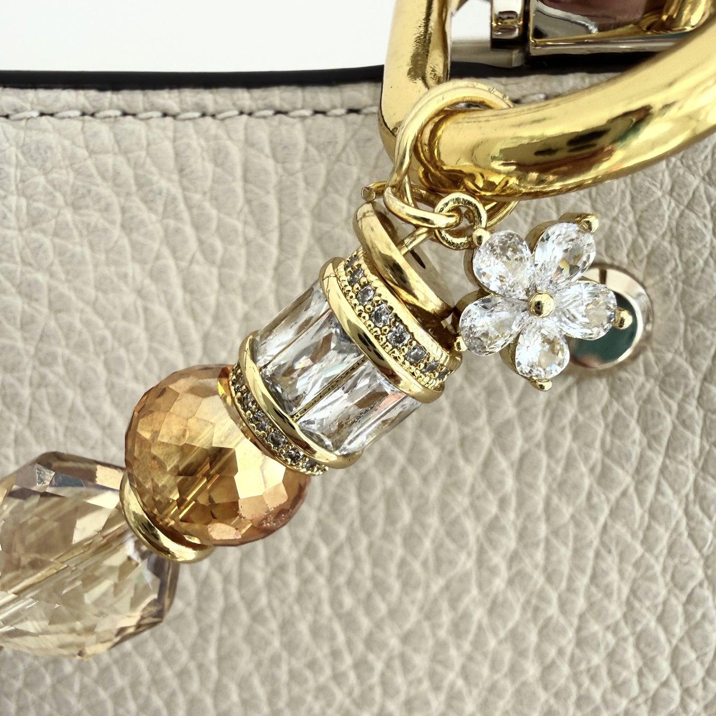 Golden Bloom – Key Companion & Bag Accessory