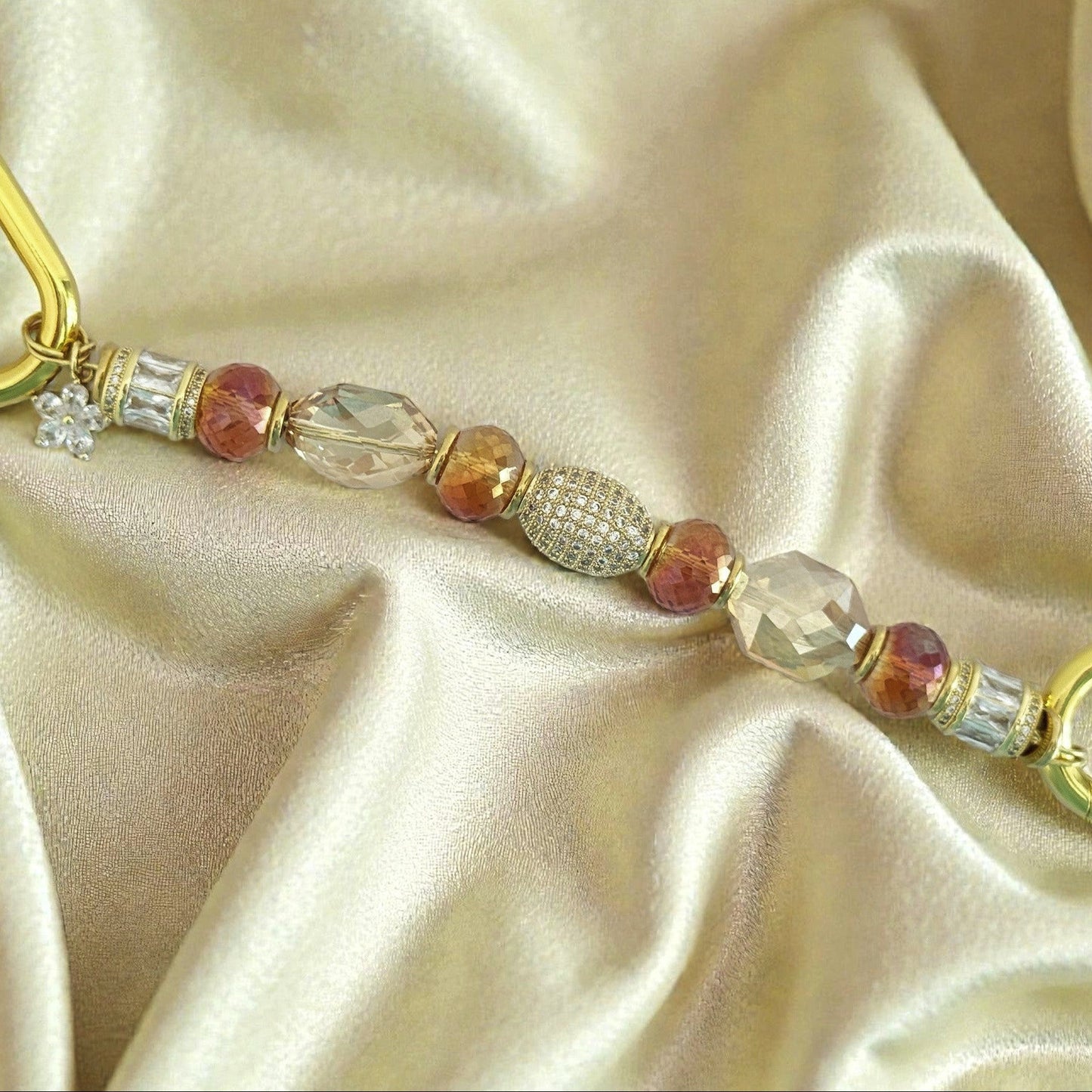 Golden Bloom – Key Companion & Bag Accessory